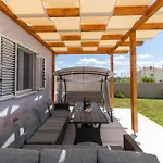 3 Bedroom In * Nin