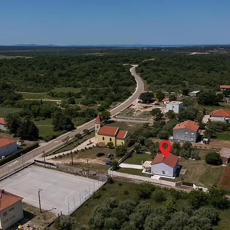 Tatil Evi 3 Bedroom Luxurious In Nin
