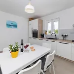 3 Bedroom In *