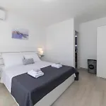 3 Bedroom Lovely In * Nin