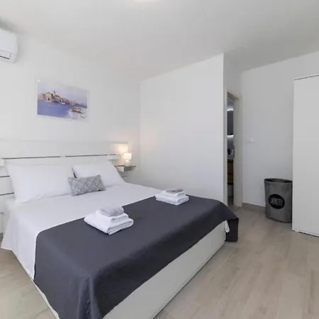 3 Bedroom Luxurious In * Nin