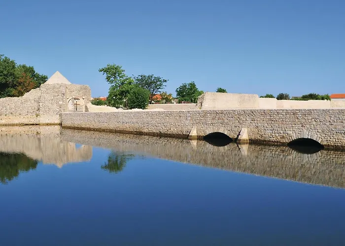 Hébergement de vacances 3 Bedroom In Nin